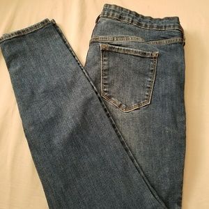 Old Navy Rockstar with Built-in Sculpt